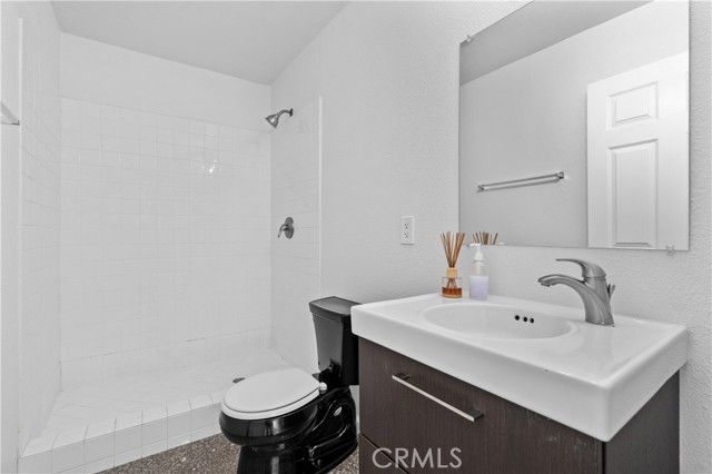 6228 Lemon, Long Beach, CA 90805