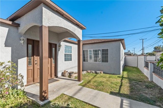6228 Lemon, Long Beach, CA 90805