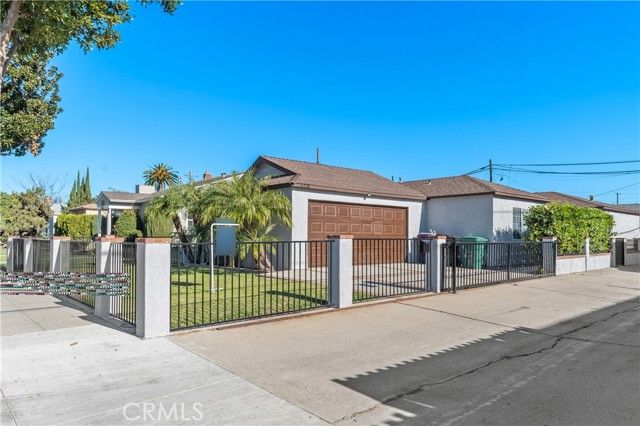 6228 Lemon, Long Beach, CA 90805