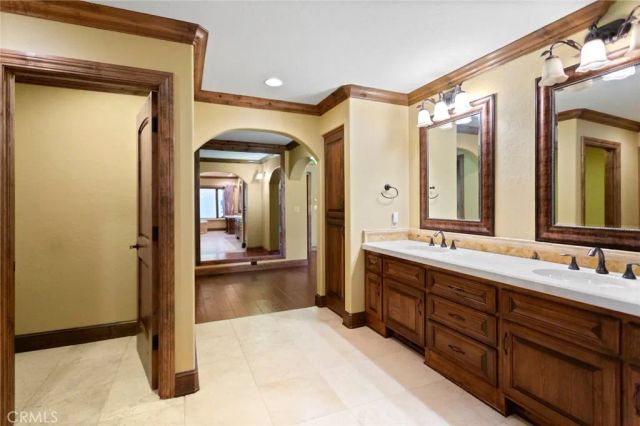801 Brentwood, Lake Arrowhead, CA 92352