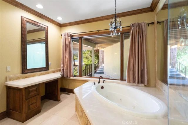 801 Brentwood, Lake Arrowhead, CA 92352