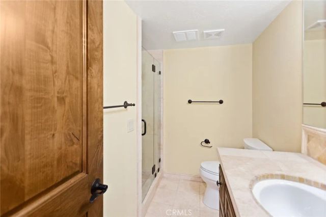 801 Brentwood, Lake Arrowhead, CA 92352