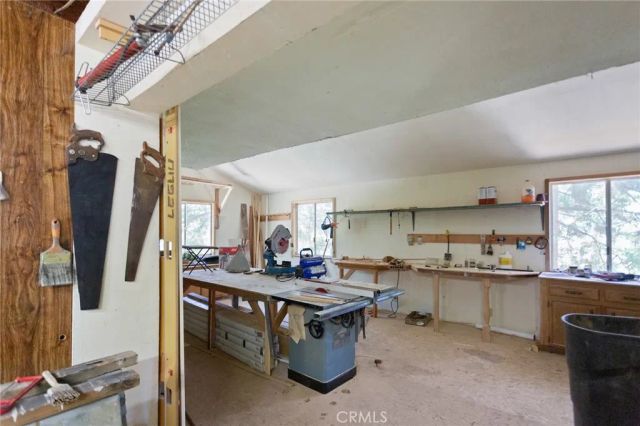 801 Brentwood, Lake Arrowhead, CA 92352