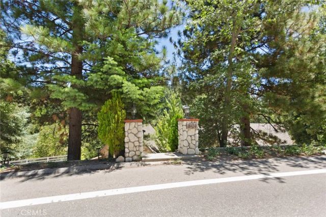 801 Brentwood, Lake Arrowhead, CA 92352