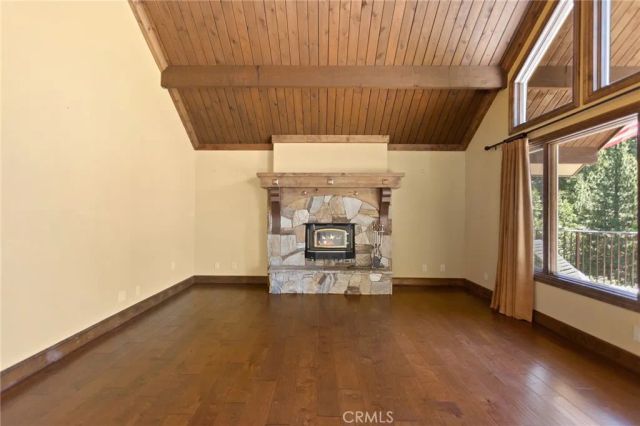 801 Brentwood, Lake Arrowhead, CA 92352