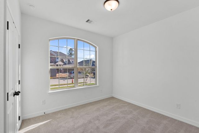 5015 Silk Petal Drive, Rosenberg, TX 77471