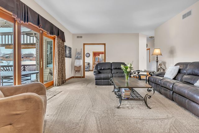 13041 W 90th Avenue, St. John, IN 46373