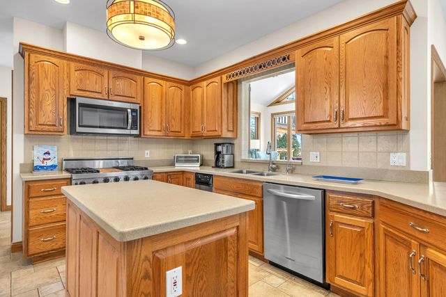 13041 W 90th Avenue, St. John, IN 46373