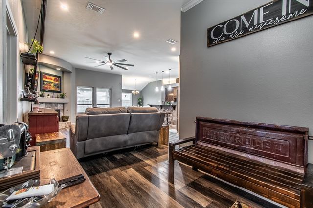 3910 Boomerang Dr, Corpus Christi, TX 78414