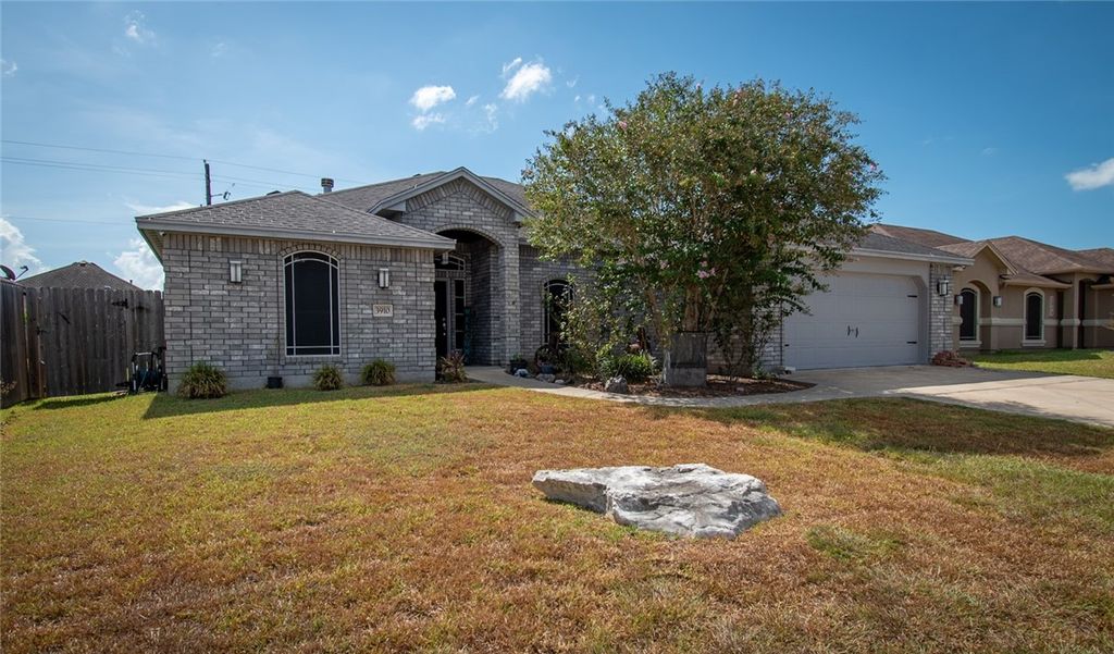 3910 Boomerang Dr, Corpus Christi, TX 78414
