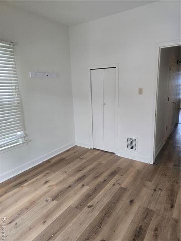 5263 Bingham Street, Dearborn, MI 48126