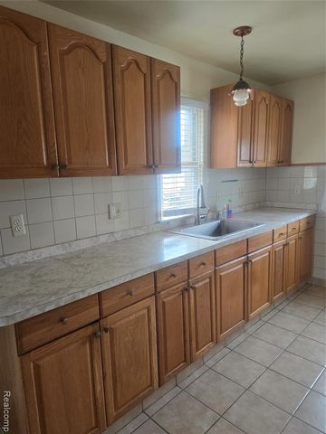 5263 Bingham Street, Dearborn, MI 48126