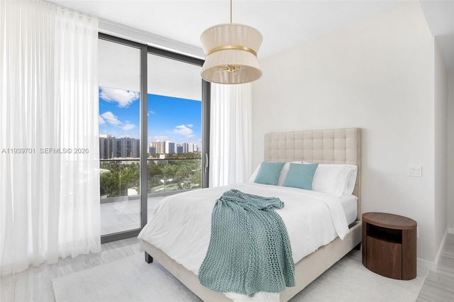 18975 Collins Ave 600, Sunny Isles Beach, FL 33160