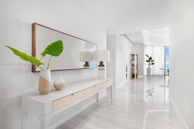 18975 Collins Ave 600, Sunny Isles Beach, FL 33160