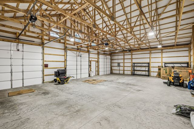 1845 Dinsmore Rd, Clarksville, TN 37040