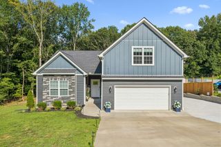 1845 Dinsmore Rd, Clarksville, TN 37040
