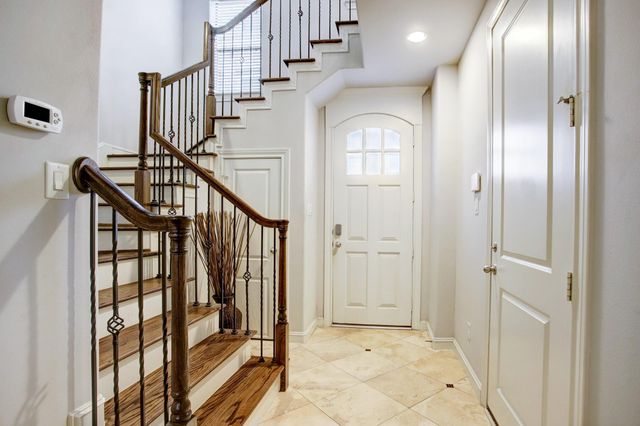 1851 Dart Street, Houston, TX 77007