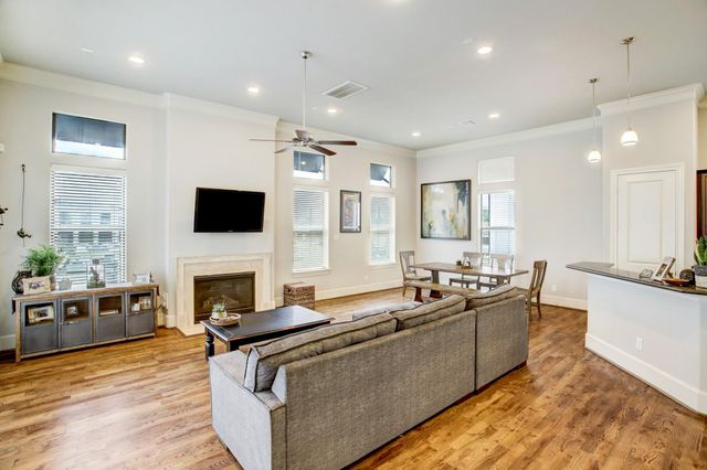 1851 Dart Street, Houston, TX 77007