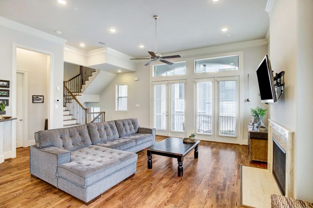 1851 Dart Street, Houston, TX 77007