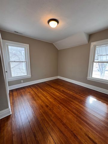 2712 Highlawn Avevnue, Huntington, WV 25702