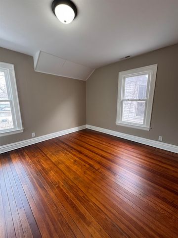 2712 Highlawn Avevnue, Huntington, WV 25702