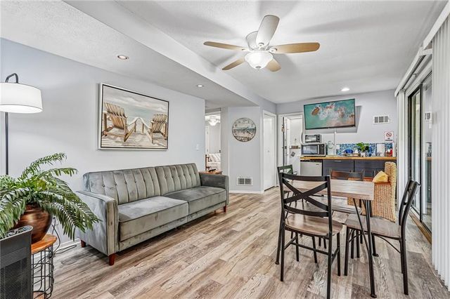 5014 Ridgewald Court NE, Kennesaw, GA 30144