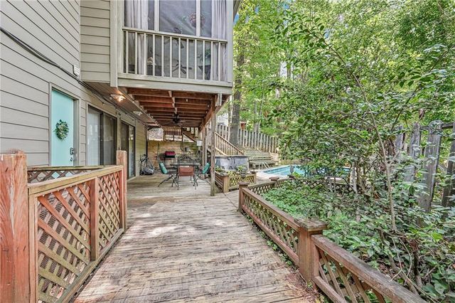 5014 Ridgewald Court NE, Kennesaw, GA 30144