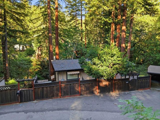 145 Brook Lane, Boulder Creek, CA 95006
