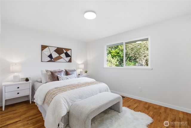 1204 E Laurel Street, Kent, WA 98030