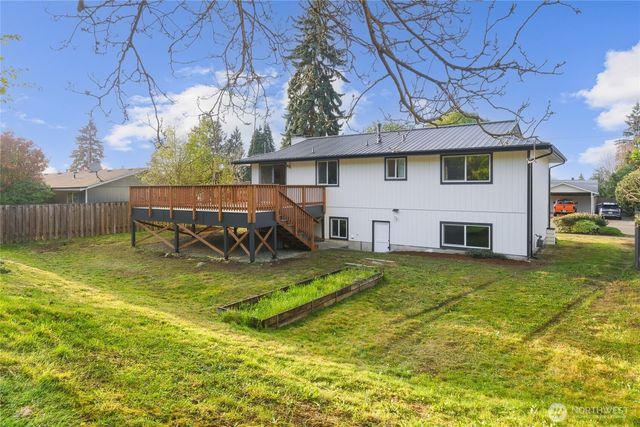 1204 E Laurel Street, Kent, WA 98030