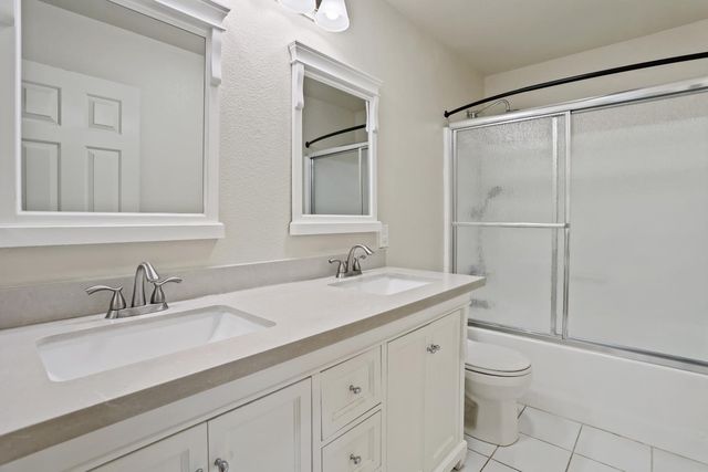 873 Ruess Rd, Ripon, CA 95366