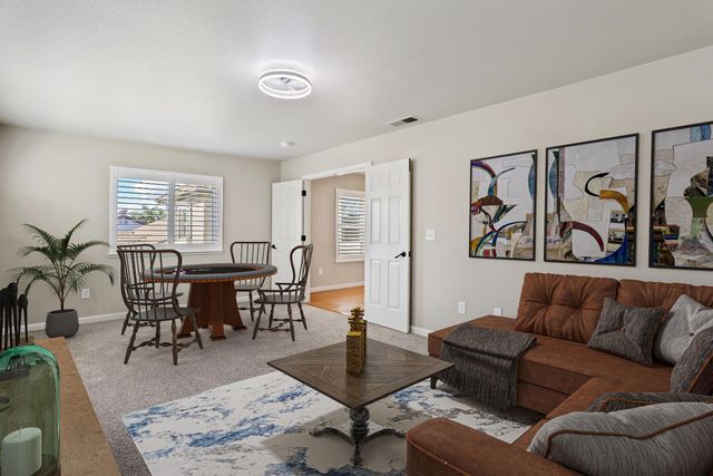 873 Ruess Rd, Ripon, CA 95366