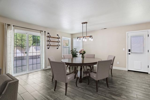 873 Ruess Rd, Ripon, CA 95366