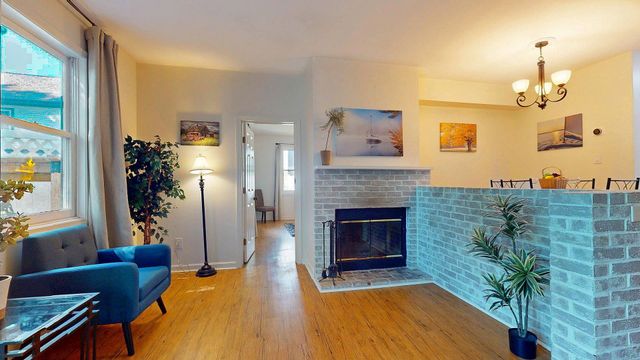 144 Hayes Avenue, South Burlington, VT 05403