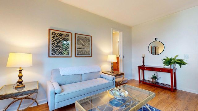 144 Hayes Avenue, South Burlington, VT 05403