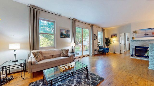 144 Hayes Avenue, South Burlington, VT 05403