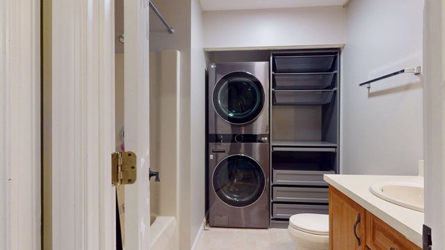 144 Hayes Avenue, South Burlington, VT 05403
