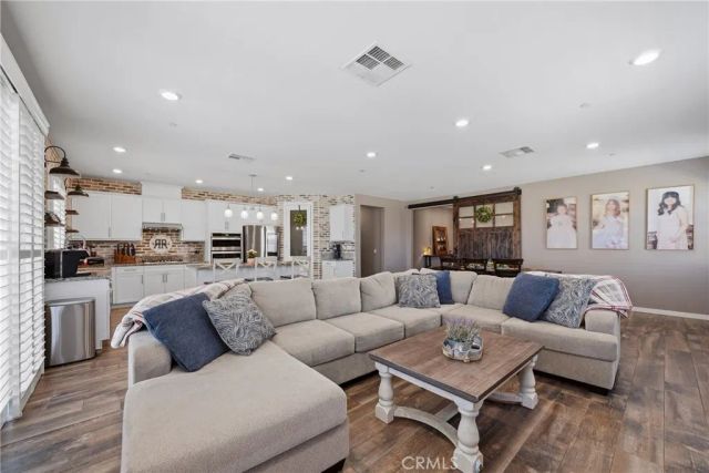 44520 Freer, Lancaster, CA 93536