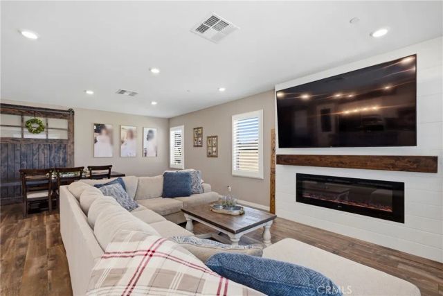 44520 Freer, Lancaster, CA 93536