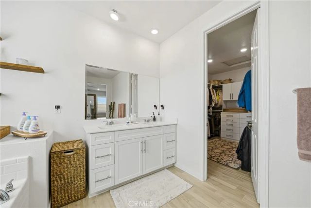 44520 Freer, Lancaster, CA 93536