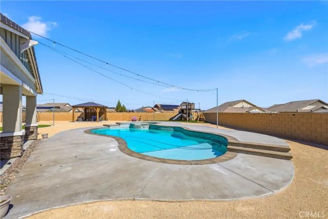 44520 Freer, Lancaster, CA 93536