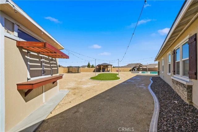 44520 Freer, Lancaster, CA 93536