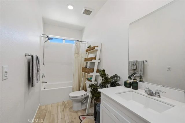 44520 Freer, Lancaster, CA 93536