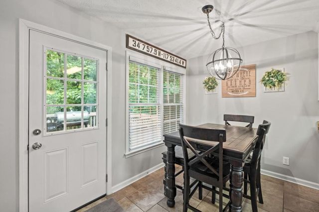 122 Brookhaven Lane, Canton, GA 30114
