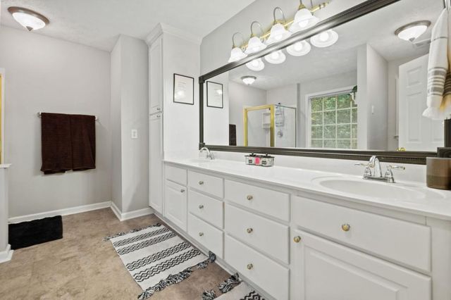 122 Brookhaven Lane, Canton, GA 30114