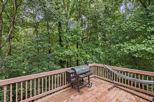 122 Brookhaven Lane, Canton, GA 30114