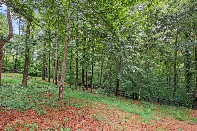 122 Brookhaven Lane, Canton, GA 30114