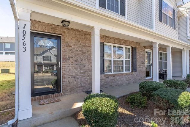 10563 Stoneacre Court, Pineville, NC 28134