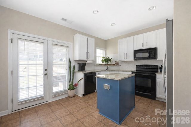 10563 Stoneacre Court, Pineville, NC 28134