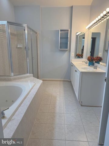 506 LEANING OAK ST, Gaithersburg, MD 20878